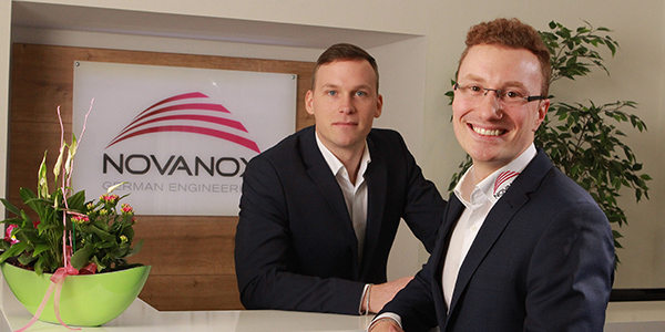 Timo Dutko und Deniz Demirci, Geschäftsführer der NovaNox GmbH & Co. KG